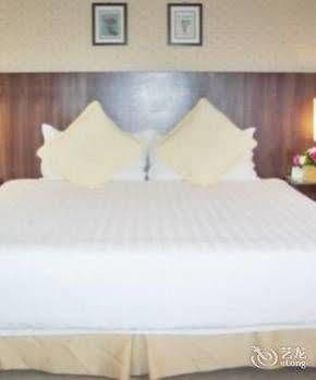 Wu Liang Ye Grand Hotel Chengdu Esterno foto