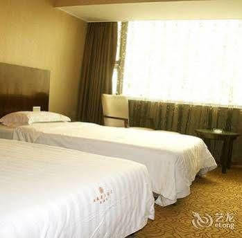Wu Liang Ye Grand Hotel Chengdu Esterno foto